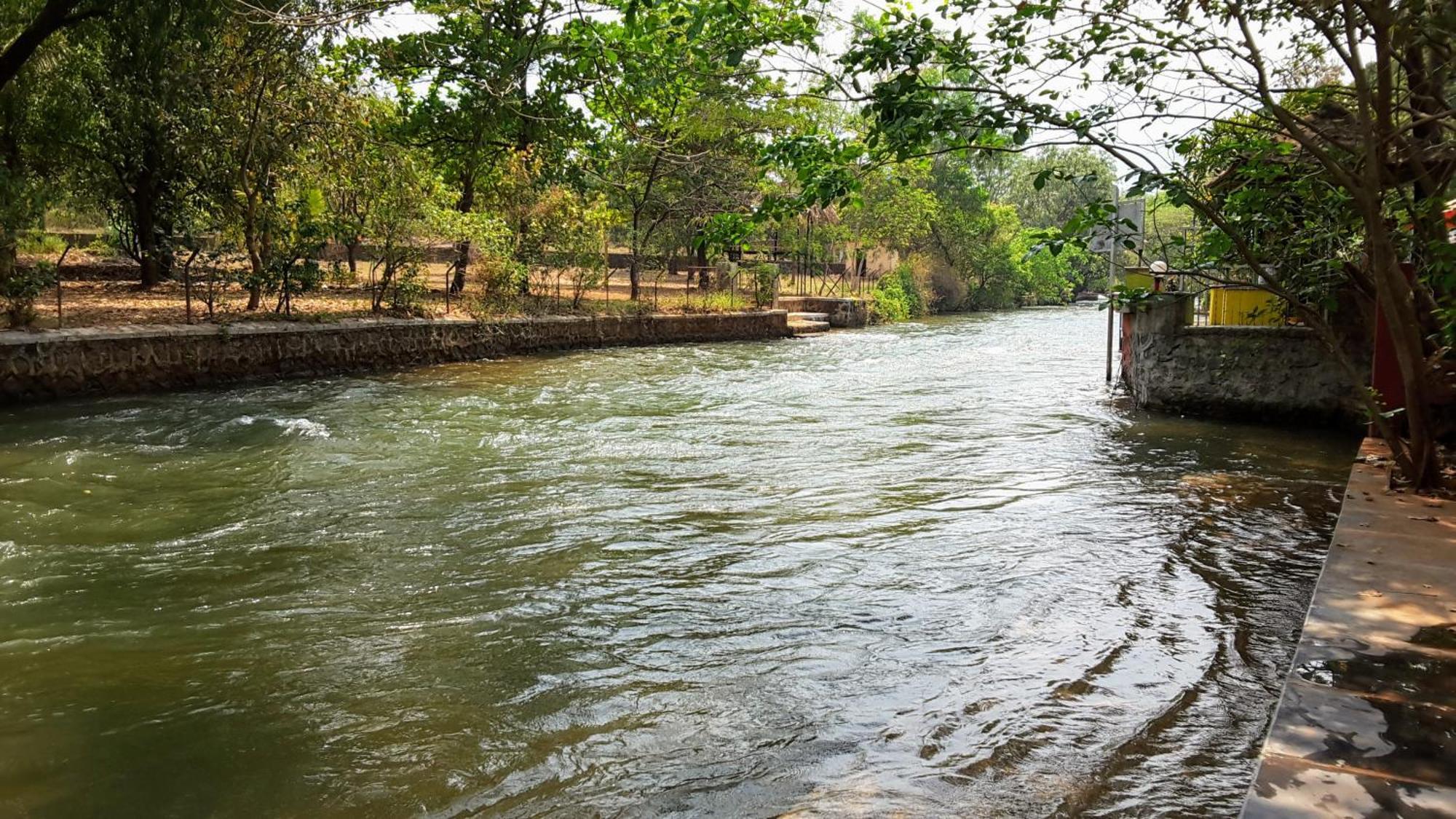 The Rippling Edge - River Front Property Karjat Dış mekan fotoğraf